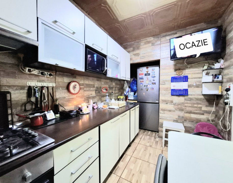 3 Camere | 69mp | Decomandat | Teiul Doamnei | Parcare | Ocazie