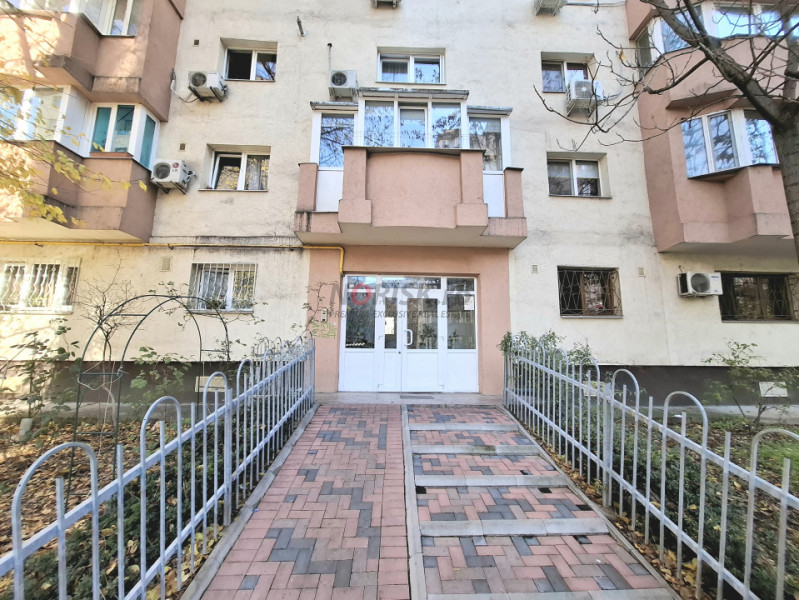 2 Camere | 61 mp | Nerva Traian | Ocazie | Decomandat | Centrală | Etaj 1 