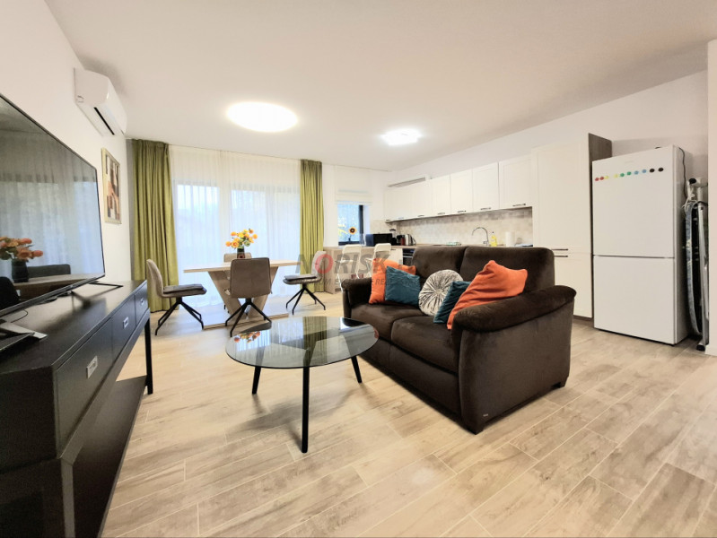 2 Camere | 68mp | LUX | Iancu Nicolae | Gran Park | Piscina