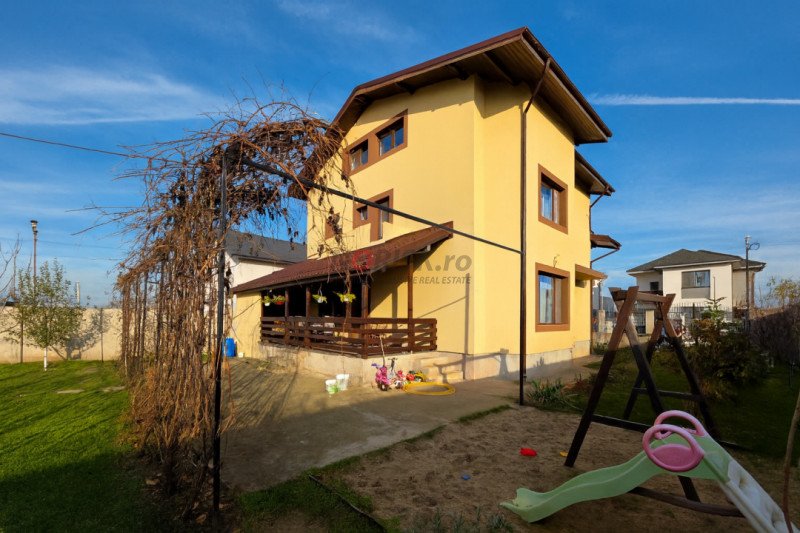 Vilă spațioasă în Ciorogârla, teren 656 mp, mansardă 80 mp