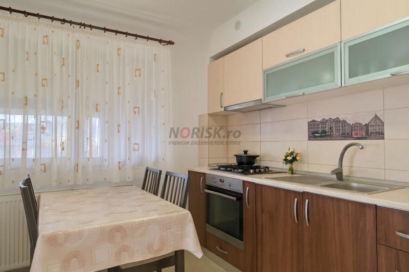 Vilă spațioasă în Ciorogârla, teren 656 mp, mansardă 80 mp