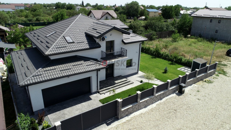 Vila Deosebită 5 Camere, 260mp, Panouri Solare și Grădină - Clinceni