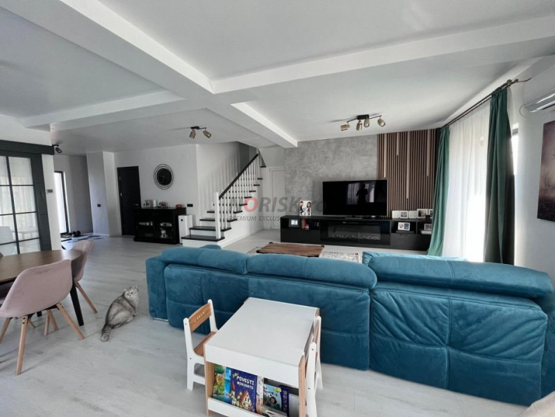 Vila Deosebită 5 Camere, 260mp, Panouri Solare și Grădină - Clinceni