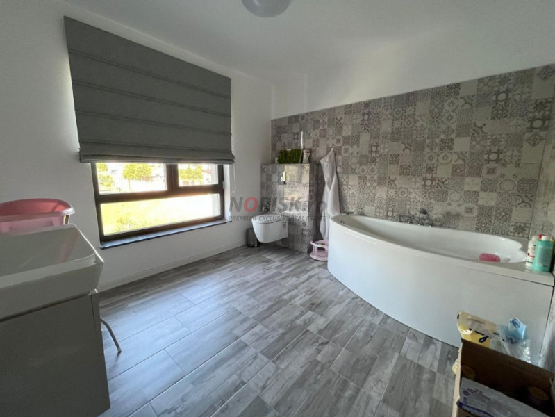 Vila Deosebită 5 Camere, 260mp, Panouri Solare și Grădină - Clinceni