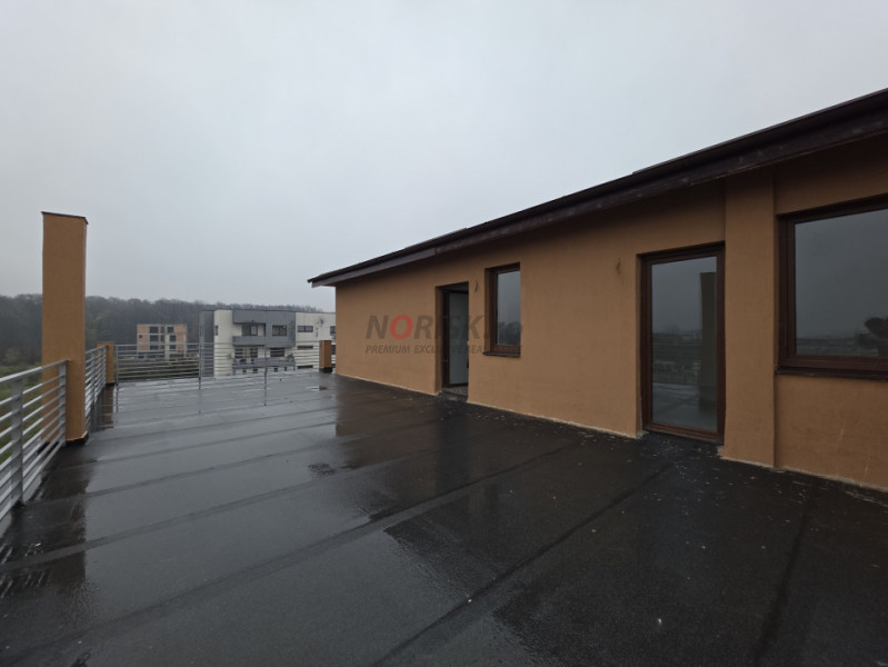 Penthouse cu terase mari în Voluntari – ideal pentru personalizare