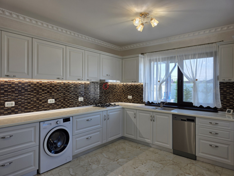 Luxury Villa • Reședință Unică într-un Ansamblu Privat