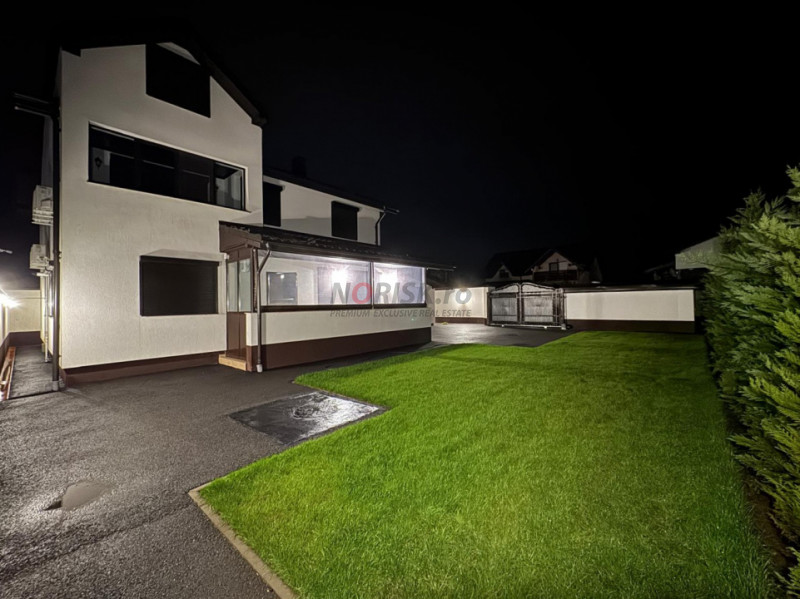 Luxury Villa • Reședință Unică într-un Ansamblu Privat