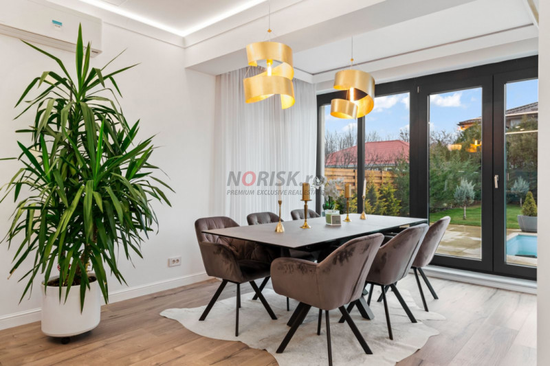 Signature Home • Eleganță Absolută în Paradisul Verde