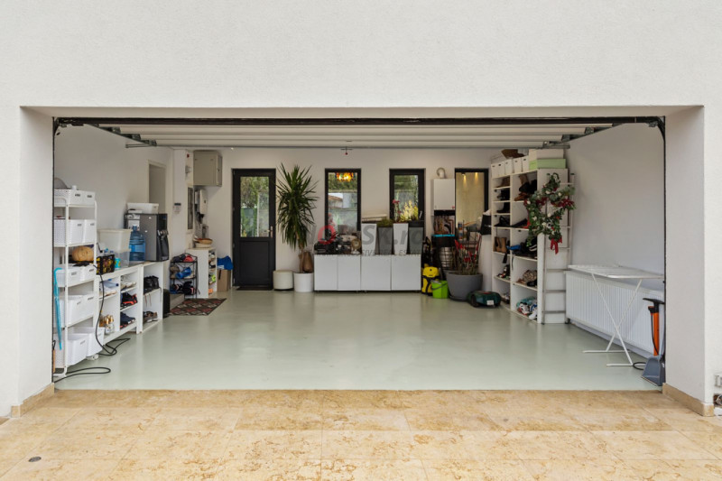 Signature Home • Eleganță Absolută în Paradisul Verde