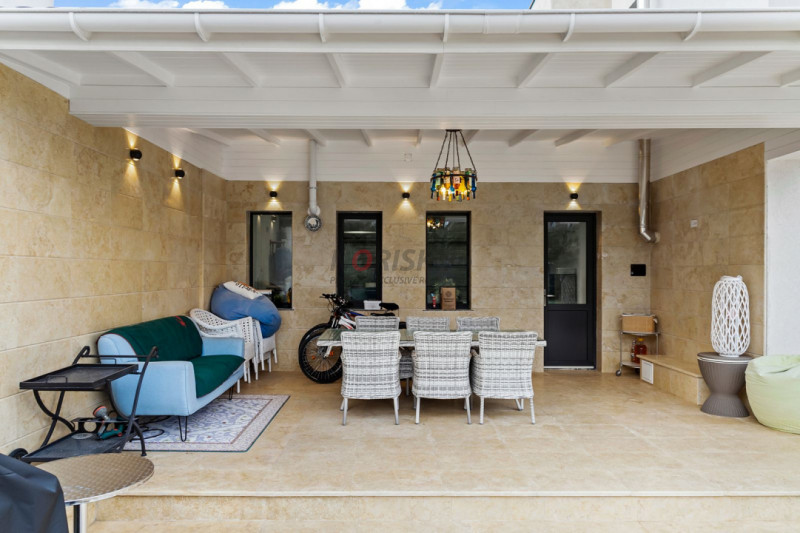 Signature Home • Eleganță Absolută în Paradisul Verde