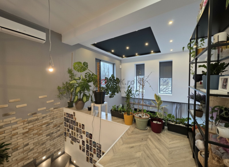 Reședință Modernă cu Standarde Tehnice Ridicate