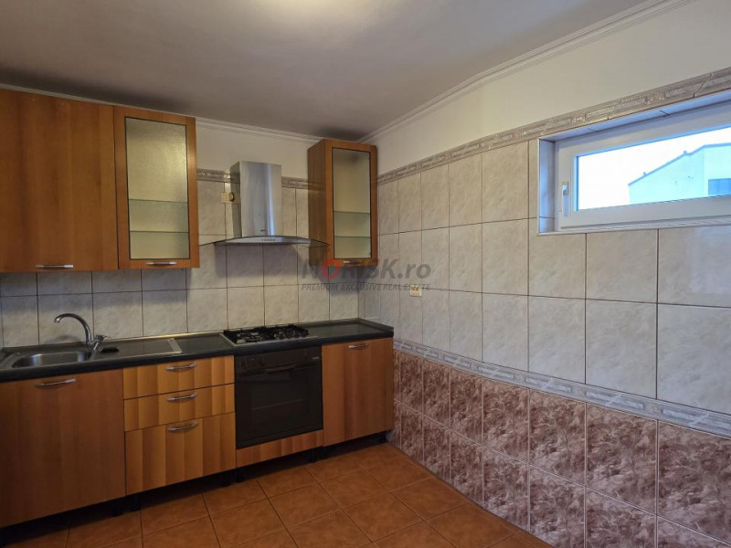 Townhouse urban renovat | Parcul Carol – Rond Regina Maria