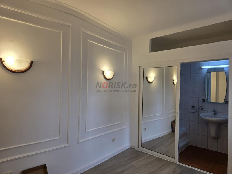 Townhouse urban renovat | Parcul Carol – Rond Regina Maria