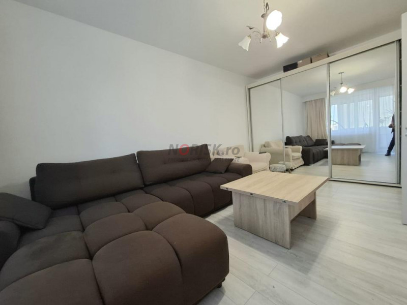 2 Camere | Decomandat | 56mp | Calea Vitan | Renovat 