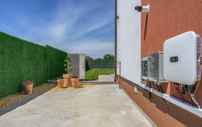 Reședință modernă - nZEB - tehnologie verde integrată