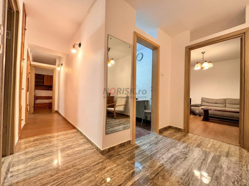Apartament 3 Camere 67mp Decomandat Bloc 1979 3 min Metrou LUJERULUI  - Renovat