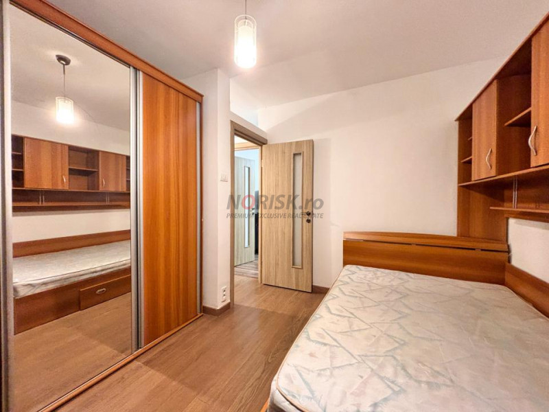 Apartament 3 Camere 67mp Decomandat Bloc 1979 3 min Metrou LUJERULUI  - Renovat