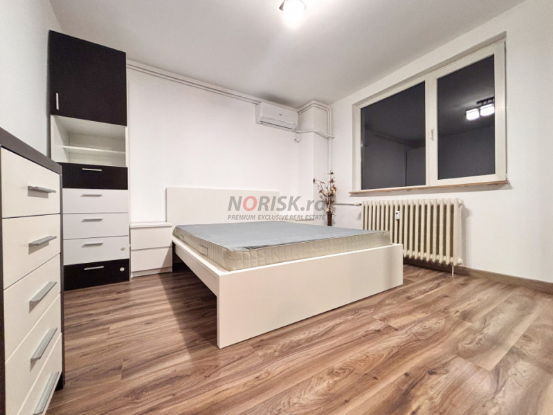 Apartament 3 Camere 67mp Decomandat Bloc 1979 3 min Metrou LUJERULUI  - Renovat