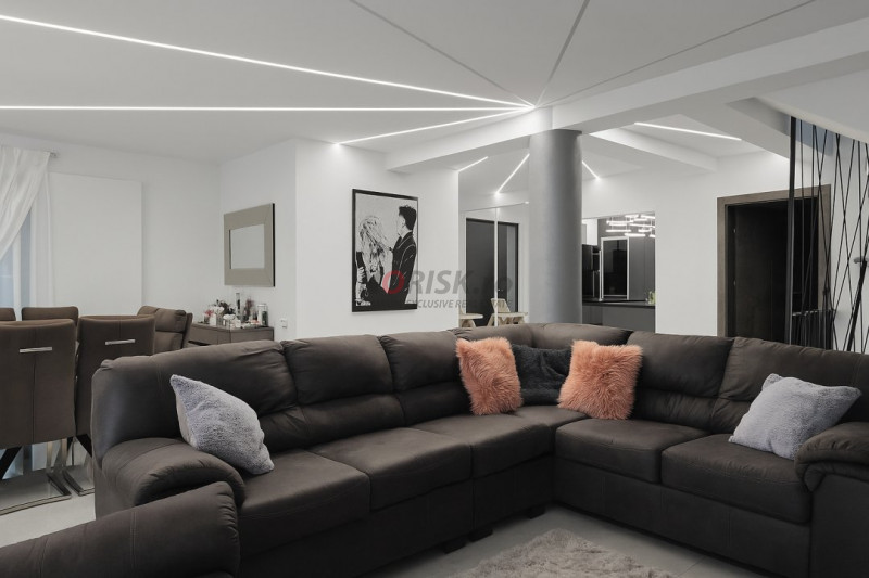 Refugiul perfect între natură și tehnologie - Teren 1500 m