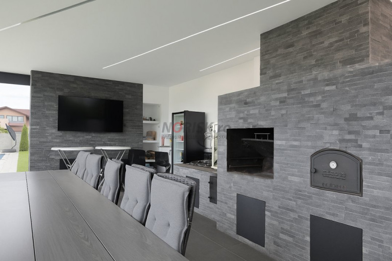 Refugiul perfect între natură și tehnologie - Teren 1500 m