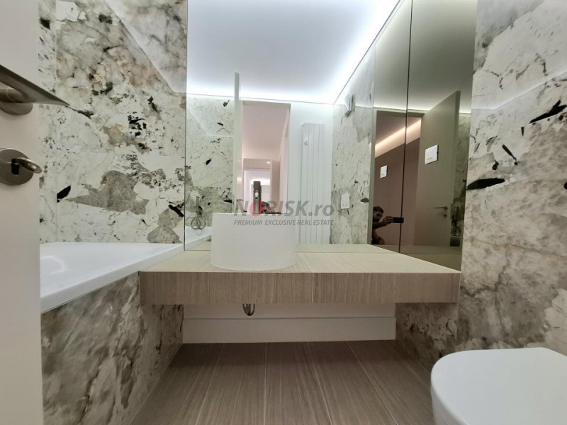 3 Camere | 103 MP | Terasă 13 MP | Cortina 126 | Erou Iancu Nicolae 