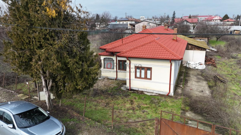 Casa + teren 4467 mp, Hotarele, Giurgiu