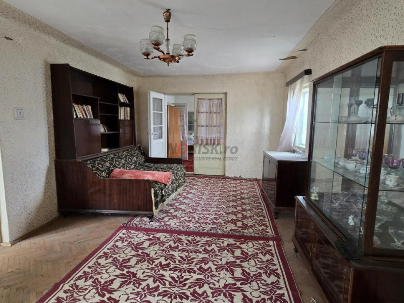 Casa + teren 4467 mp, Hotarele, Giurgiu