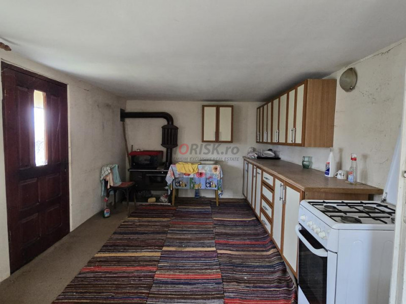 Casa + teren 4467 mp, Hotarele, Giurgiu