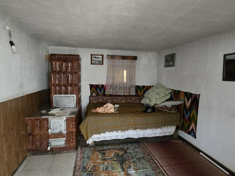 Casa + teren 4467 mp, Hotarele, Giurgiu