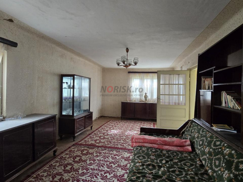 Casa + teren 4467 mp, Hotarele, Giurgiu