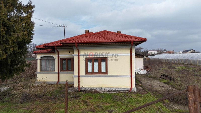 Casa + teren 4467 mp, Hotarele, Giurgiu