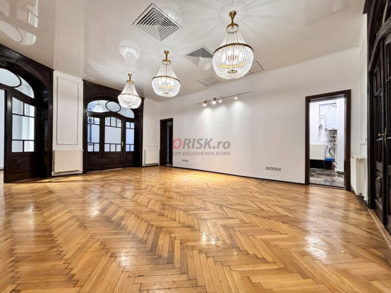 PARTER Vila interbelica 255mp | Fosta RESEDINTA a Generalului Tenescu 0%COMISION