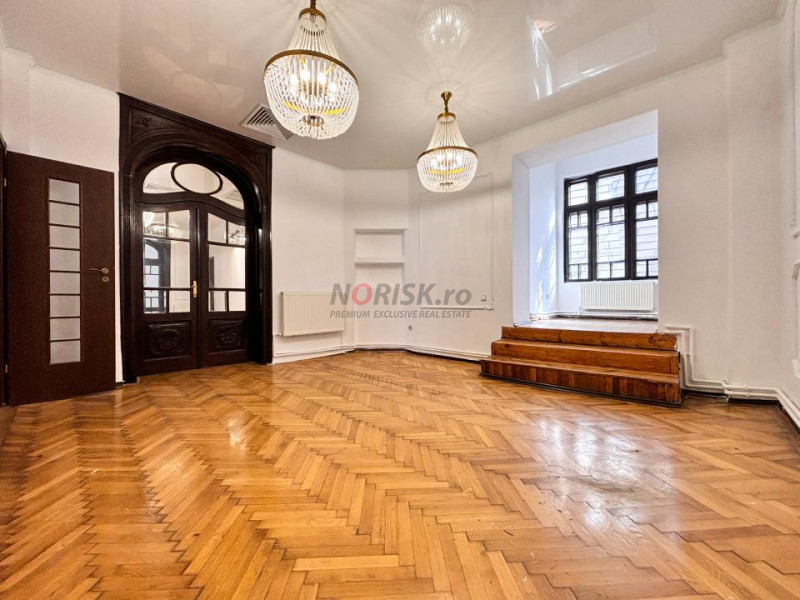 PARTER Vila interbelica 255mp | Fosta RESEDINTA a Generalului Tenescu 0%COMISION