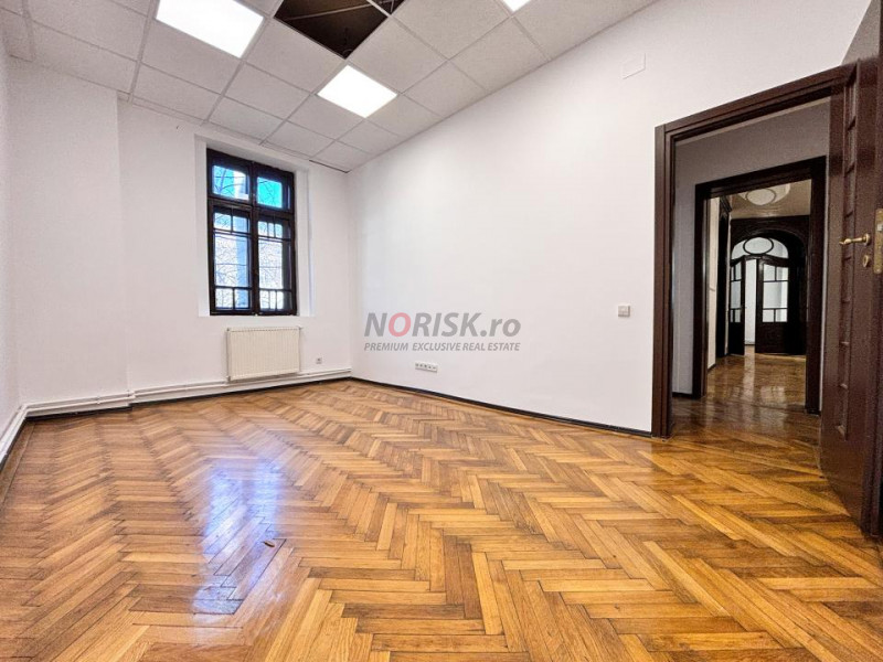 PARTER Vila interbelica 255mp | Fosta RESEDINTA a Generalului Tenescu 0%COMISION