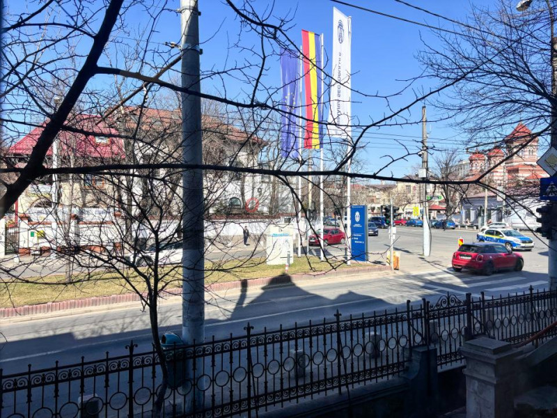 PARTER Vila interbelica 255mp | Fosta RESEDINTA a Generalului Tenescu 0%COMISION