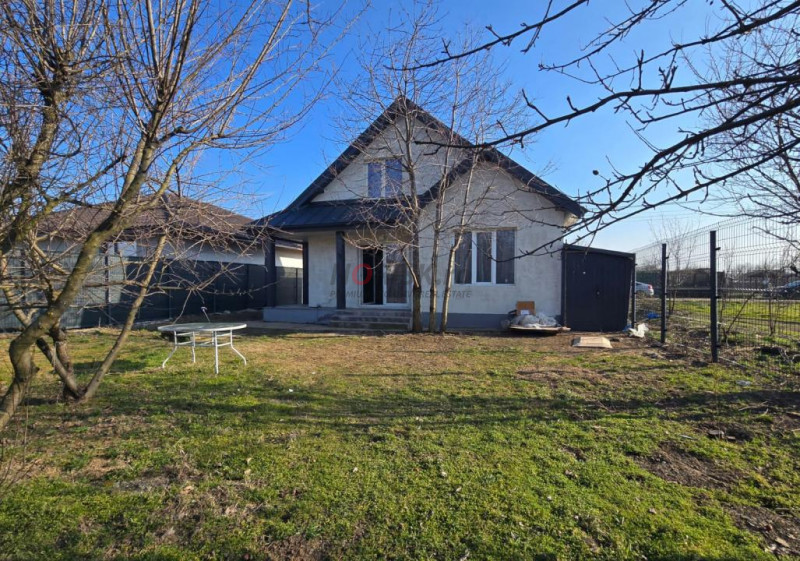 Prima inchiriere - vila + 500 mp teren - Vadul Anei, Branesti