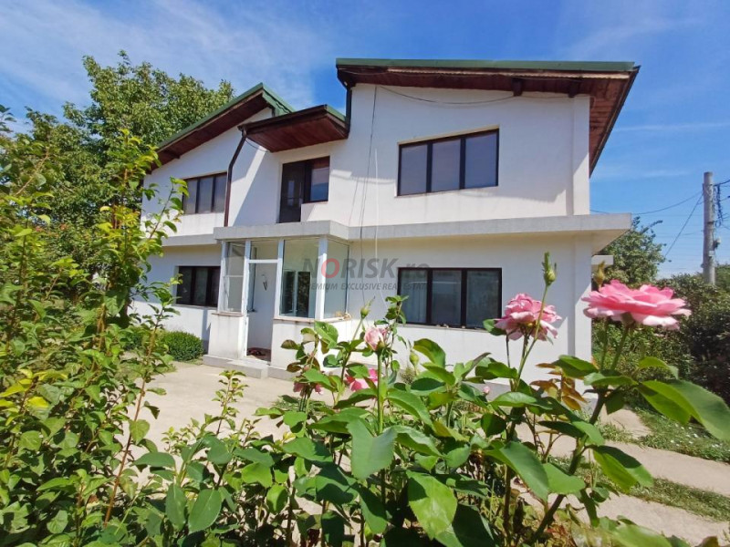 Vilă 7 camere | Curte | 959 MP | Buda - Cornetu | Comision 0%