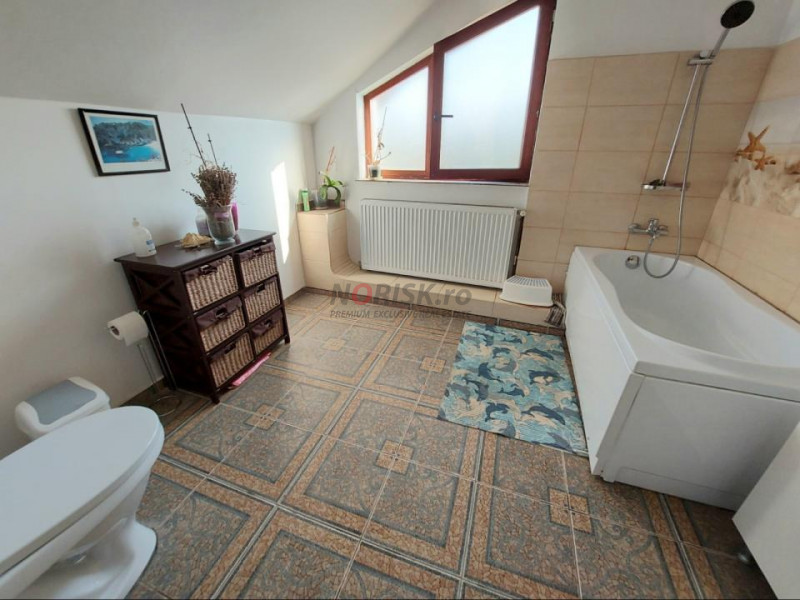 Vilă 7 camere | Curte | 959 MP | Buda - Cornetu | Comision 0%