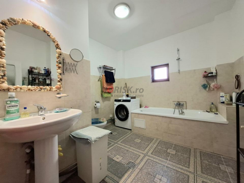 Vilă 7 camere | Curte | 959 MP | Buda - Cornetu | Comision 0%