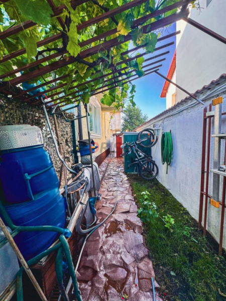 Vilă modernă cu 15 kW solar – complet utilată, ideală pentru familie